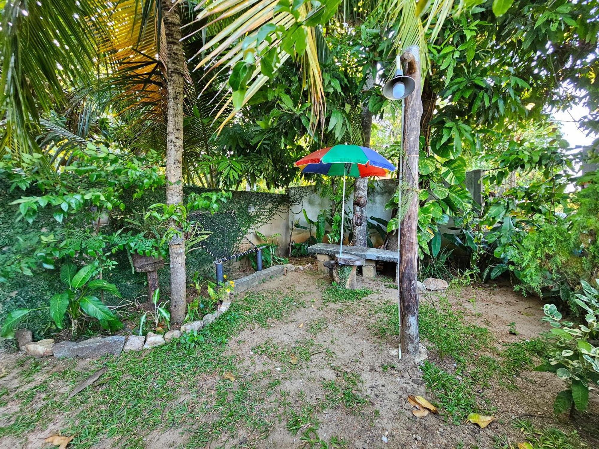 Hotel Tissamaharama Exterior foto